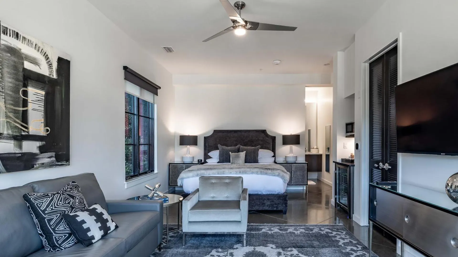 121 Hotel By Avantstay Chic Modern Hotel In Nashville