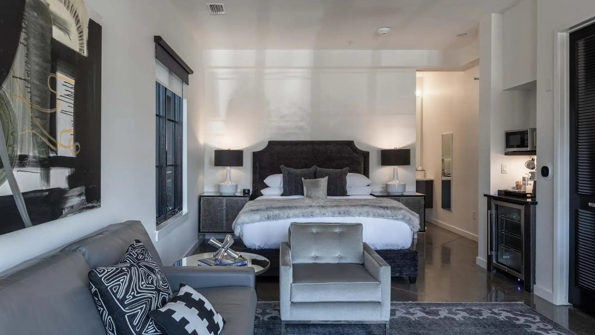 121 Hotel By Avantstay Chic Modern Hotel In Nashville